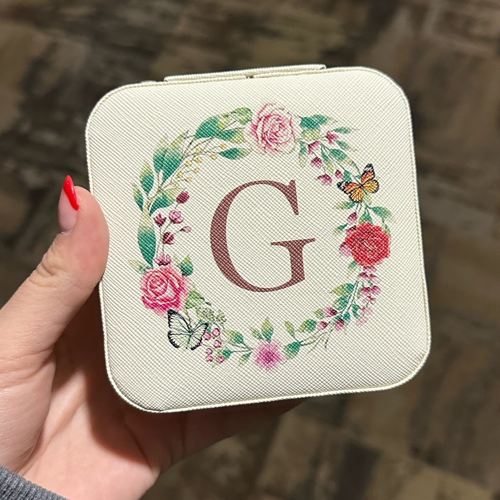 G initial travel jewelry box